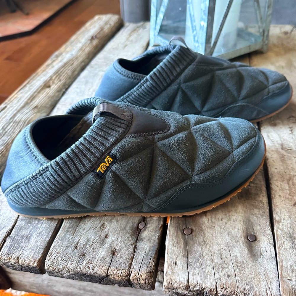 Teva ReEmber Slip-On. Like New with 1 small spot in toe-see pic. Grey. Size 10